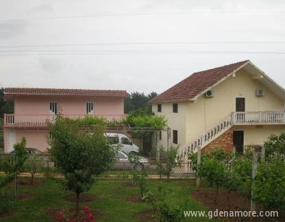 PIPER, Privatunterkunft im Ort Tivat, Montenegro
