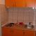 Leiligheter "Nina", privat innkvartering i sted Bijela, Montenegro
