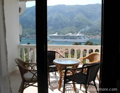 Apartman Kotor, privatni smeštaj u mestu Kotor, Crna Gora