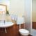 Budva Inn Apartments, Doppelzimmer komfor + großem Balkon, Privatunterkunft im Ort Budva, Montenegro