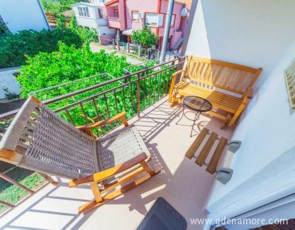 Apartmani Lilić, Apartman sa jednom spavaćom sobom/1, privatni smeštaj u mestu Donji Štoj, Crna Gora - Terasa