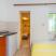 Apartmani Lilić, Apartman sa terasom/3, privatni smeštaj u mestu Donji Štoj, Crna Gora - Kuhinja sa dodatnim lezajem
