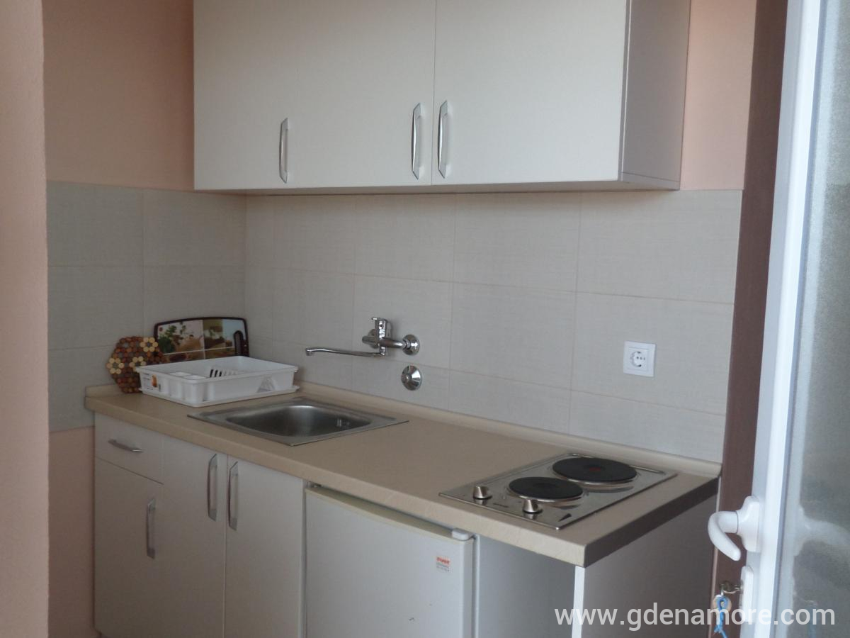 Milosavljevic Apartmani, Apartman 3, privatni smeštaj u mestu Dobre Vode, Crna Gora