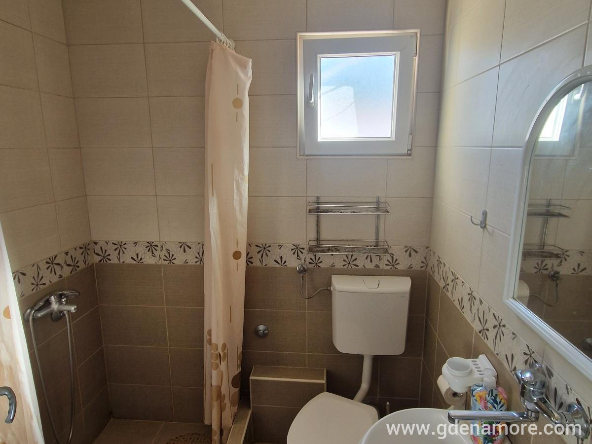 Milosavljevic Apartmanok, 5. apartman - Superior, Magán szállás a községben Dobre Vode, Montenegró - 20250629_081548