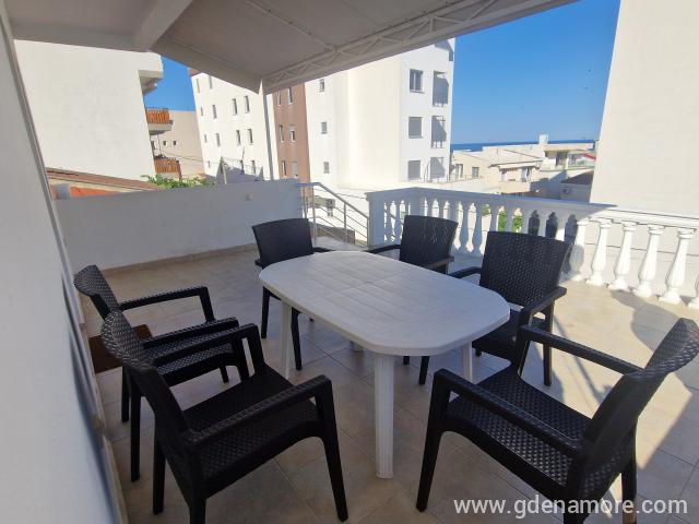Apartman 5 - Superior u Milosavljevic Apartmani, privatni smeštaj u mestu Dobre Vode, Crna Gora