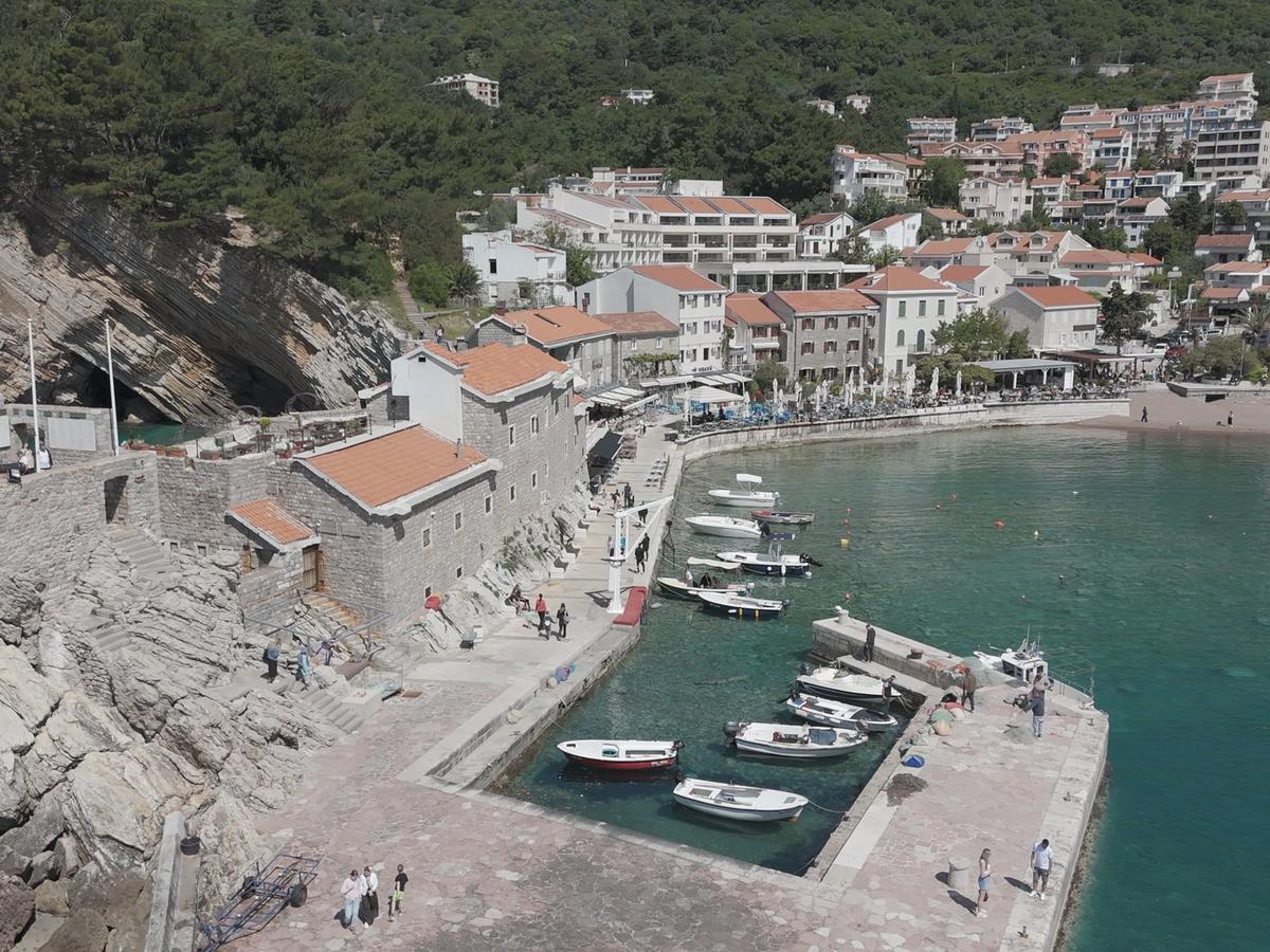 Petrovac attraverso la cultura e la costa — 2