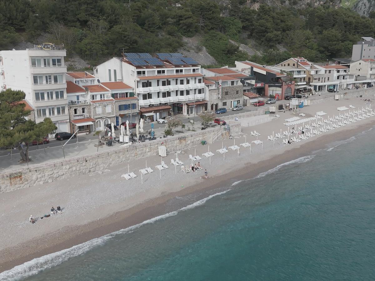 Sutomore Beach — 3